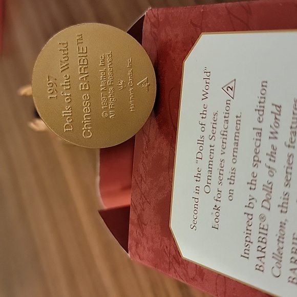 Chinese Barbie Dolls of the World 1997 - Picture 13 of 13